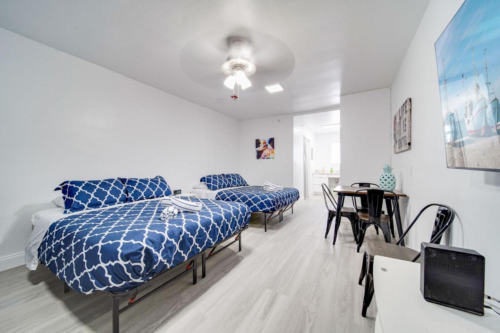 Deco Beachside Apt, W/2 Queen Beds, Washer/Dryer Маями Бийч Екстериор снимка