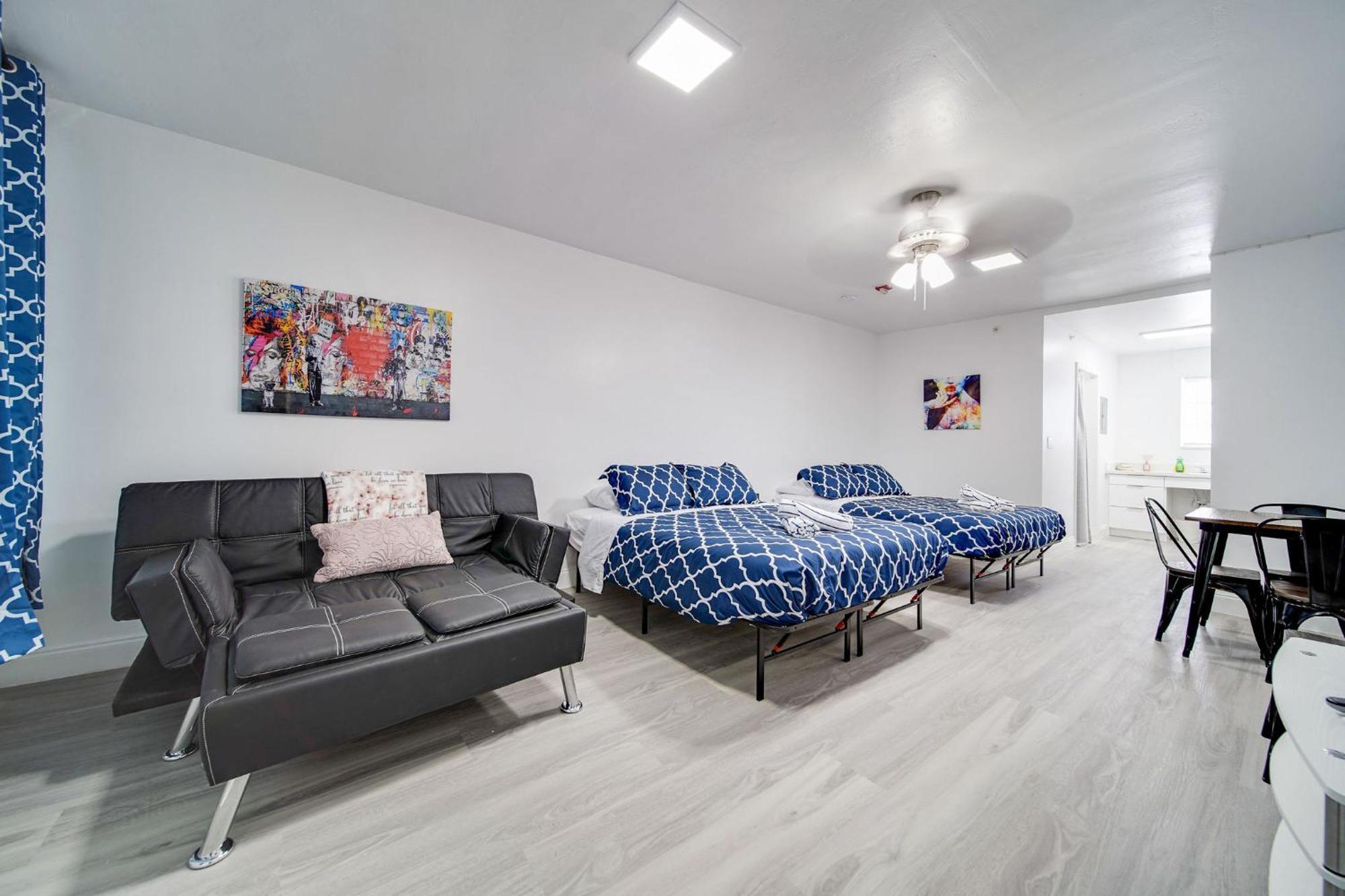Deco Beachside Apt, W/2 Queen Beds, Washer/Dryer Маями Бийч Екстериор снимка